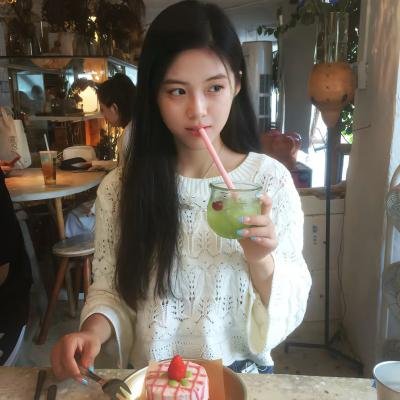 小孩好黑